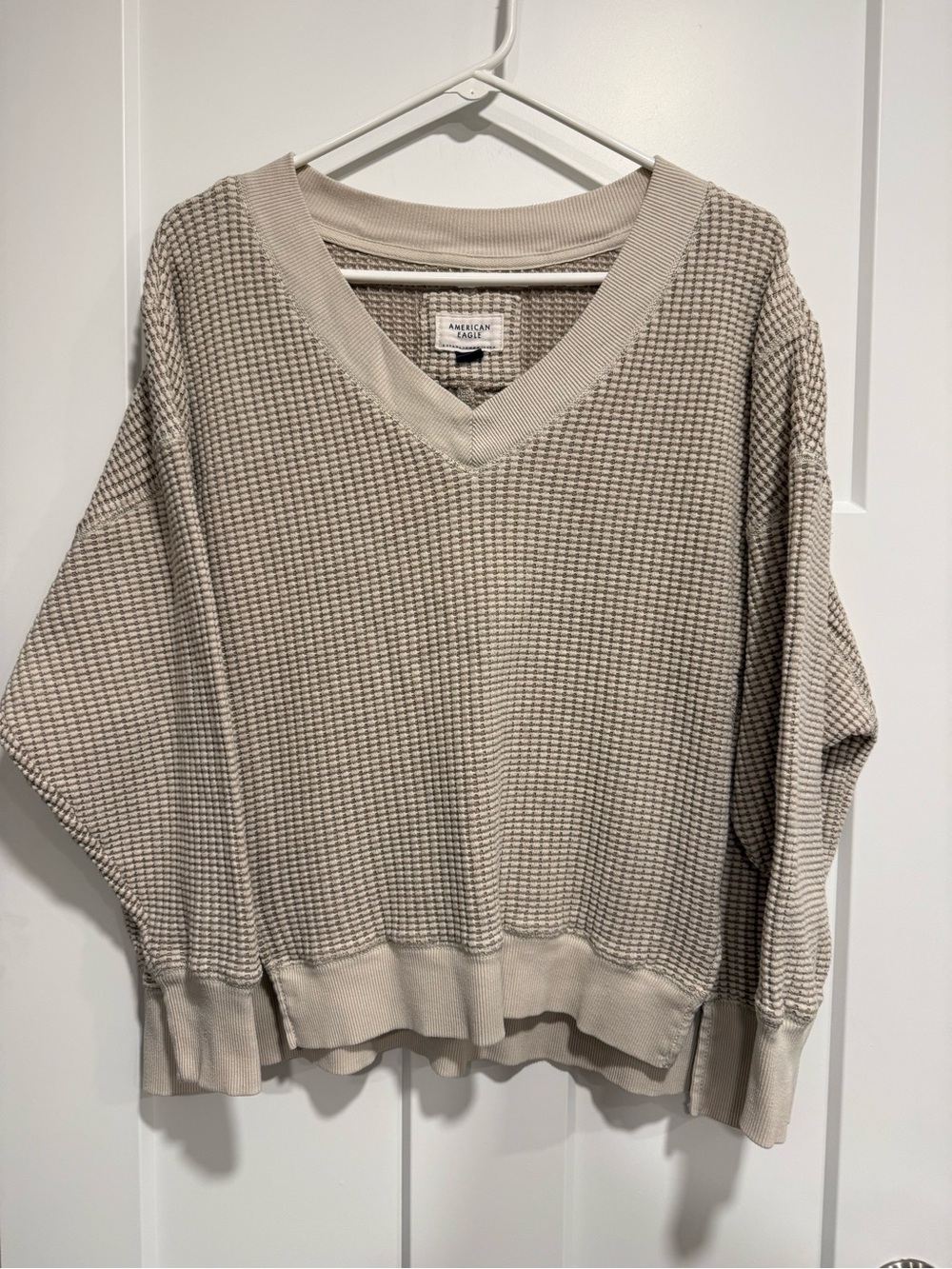 American Eagle XS Waffle Knit V-Neck Pullover Sweater Beige Taupe